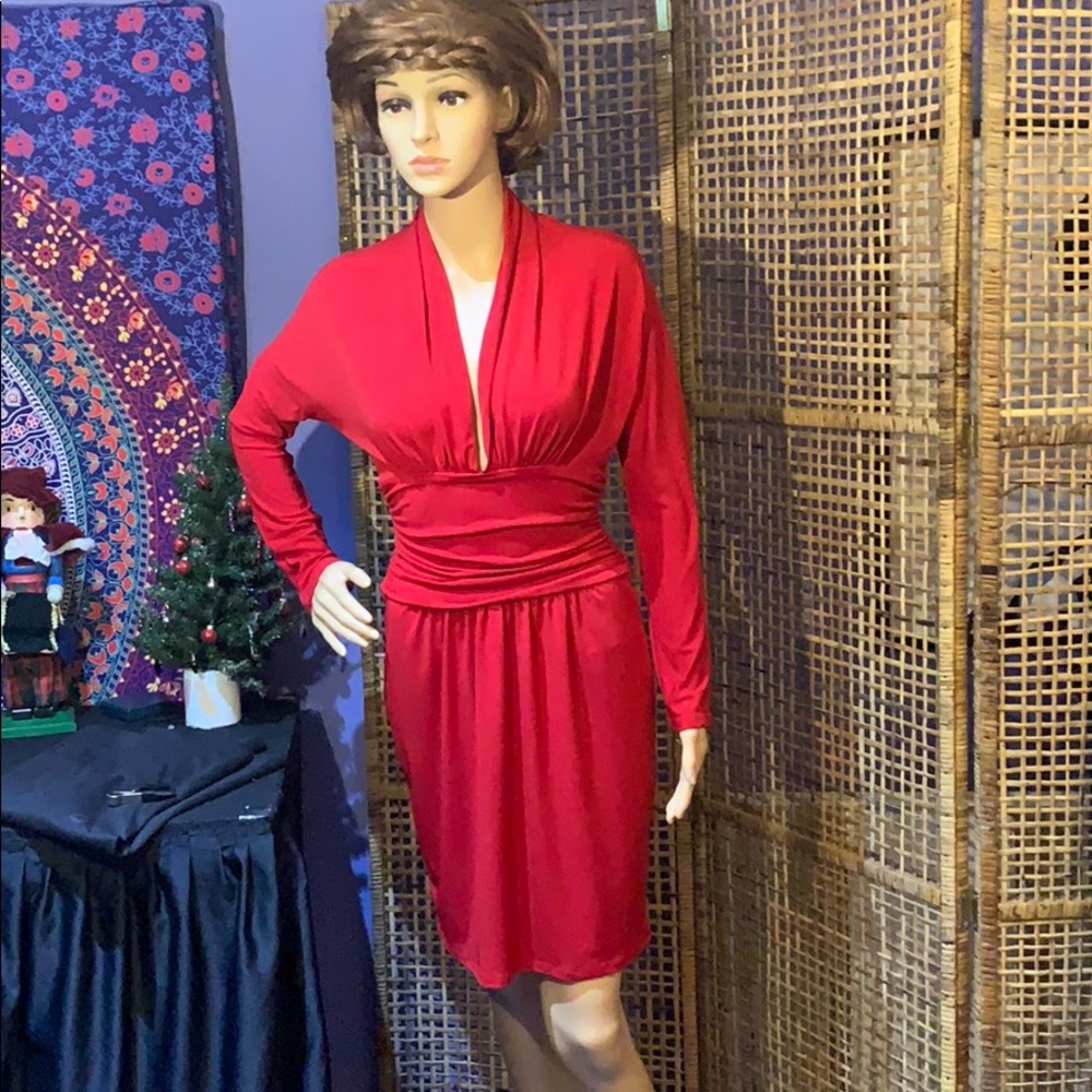 GORGEOUS RED BOSTON PROPER DRESS